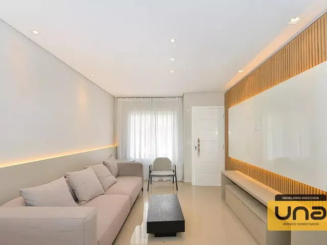 Casa com 101m² 3 quartos e 2 banheiros, à venda, no bairro Campo Comprido em Curitiba