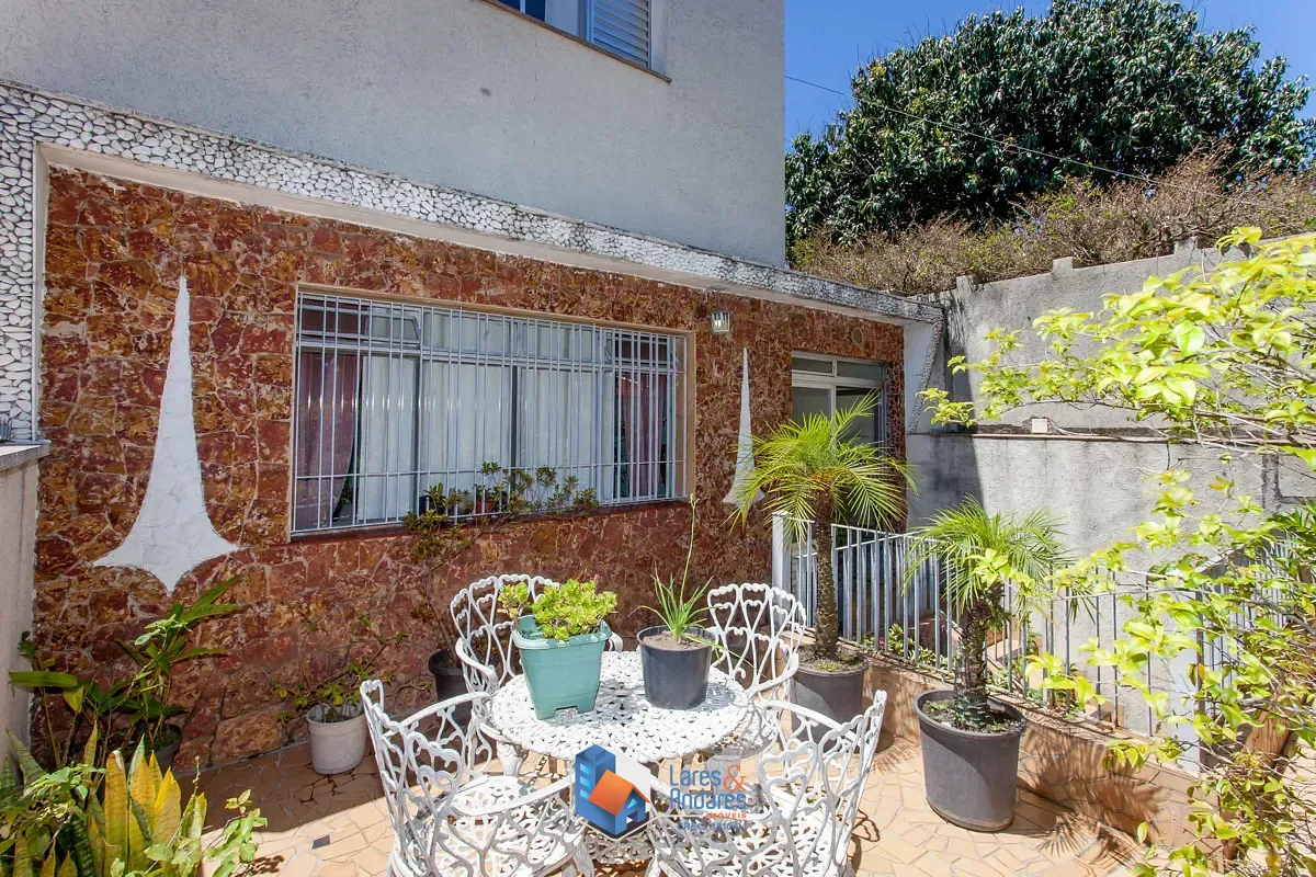 Sobrado, 4 quartos, 197 m² - Foto 1