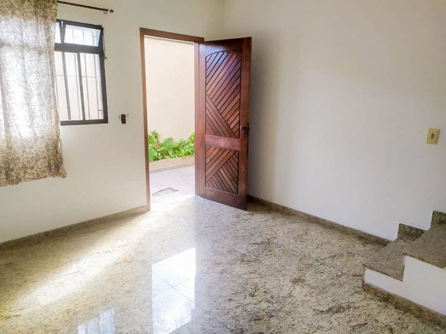 Sobrado com 60m² 2 quartos e 1 banheiro, à venda, no bairro Vila Matilde em São Paulo