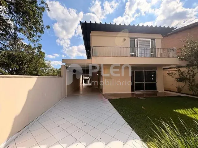 Sobrado com 252m² 3 quartos e 6 banheiros, à venda, no bairro Jardim São Bento em São Paulo