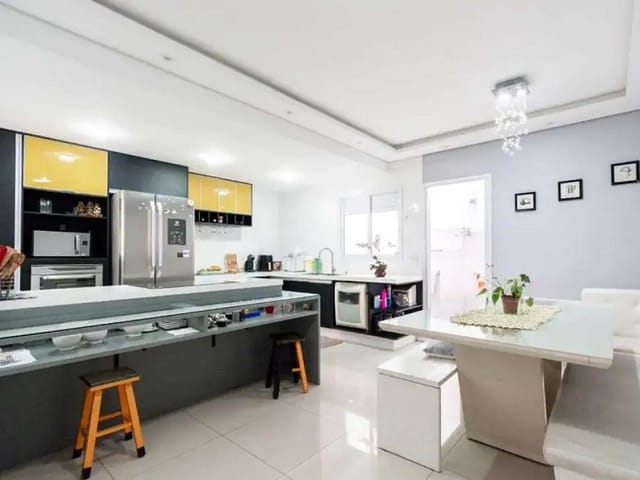 Sobrado com 160m² 3 quartos e 4 banheiros, à venda, no bairro Cambuci em São Paulo