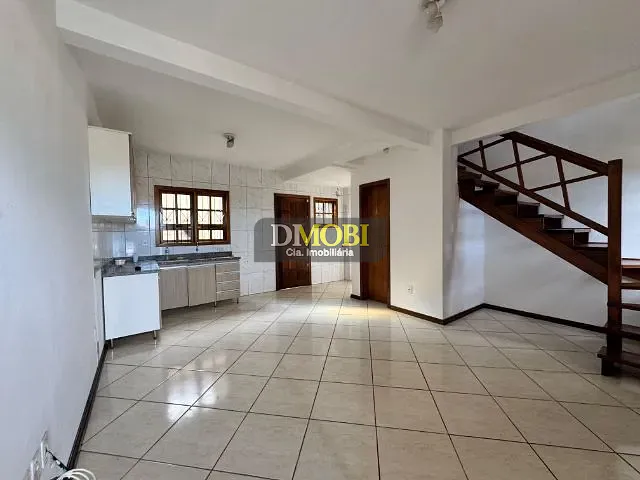 Sobrado com 110m² 2 quartos e 2 banheiros, para alugar, no bairro Santa Cruz em Gravataí