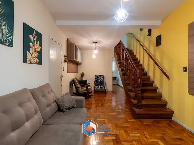 Sobrado com 170m² 4 quartos e 6 banheiros, à venda, no bairro Jardim Sandra em São Paulo