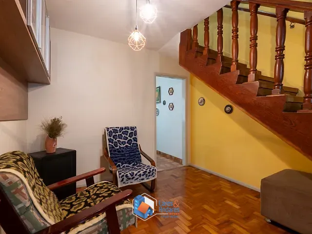 Sobrado com 170m² 4 quartos e 6 banheiros, à venda, no bairro Jardim Sandra em São Paulo