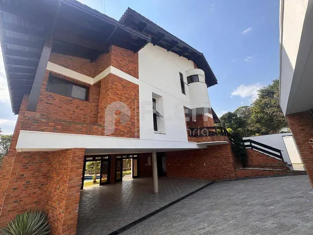 Sobrado 4 quartos e 6 banheiros, à venda, no bairro Samambaia em Mairiporã