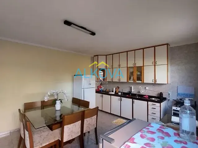 Sobrado com 150m² 3 quartos e 2 banheiros, à venda, no bairro Jardim América em São José dos Campos