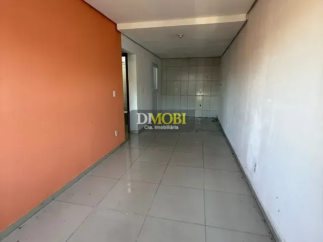 Sobrado 3 quartos e 2 banheiros, para alugar, no bairro Central em Gravataí
