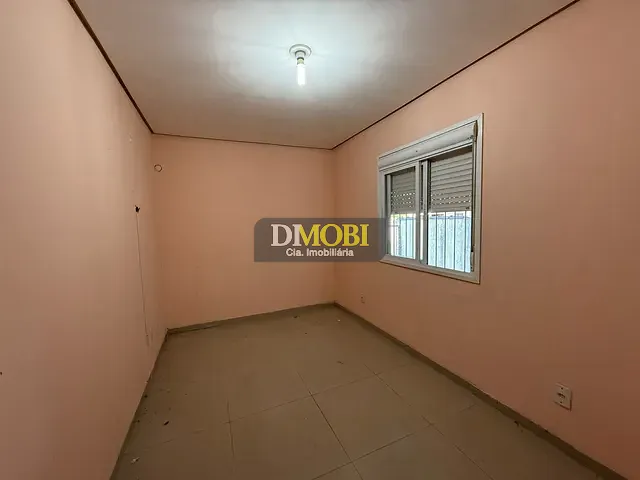 Sobrado 3 quartos e 2 banheiros, para alugar, no bairro Central em Gravataí