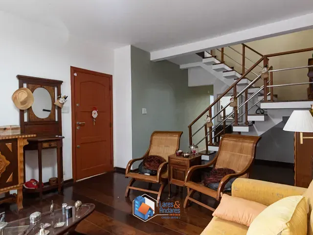 Sobrado com 300m² 3 quartos e 5 banheiros, à venda, no bairro Alto Da Lapa em São Paulo