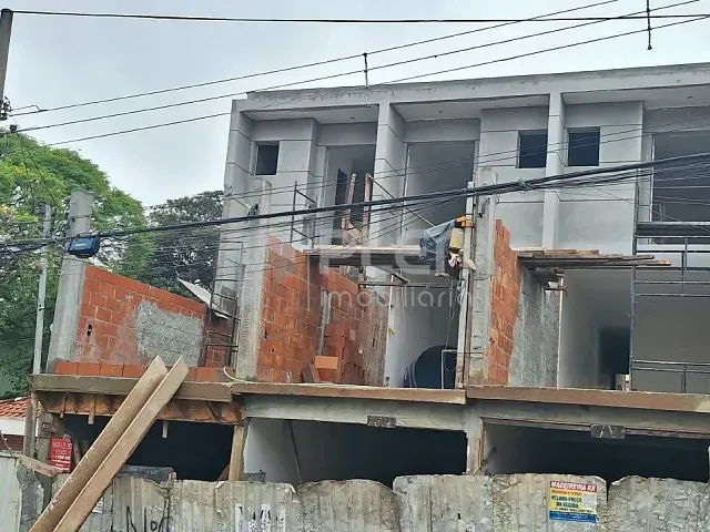 Sobrado 3 quartos e 4 banheiros, à venda, no bairro Água Fria em São Paulo