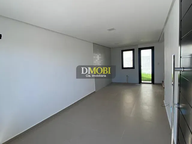 Sobrado 2 quartos e 2 banheiros, à venda, no bairro Oriço em Gravataí