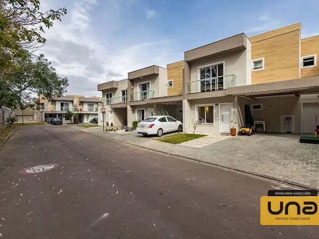 Sobrado com 184m² 3 quartos e 3 banheiros, à venda, no bairro Fazendinha em Curitiba
