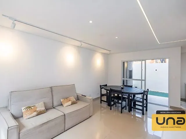 Sobrado com 184m² 3 quartos e 3 banheiros, à venda, no bairro Fazendinha em Curitiba