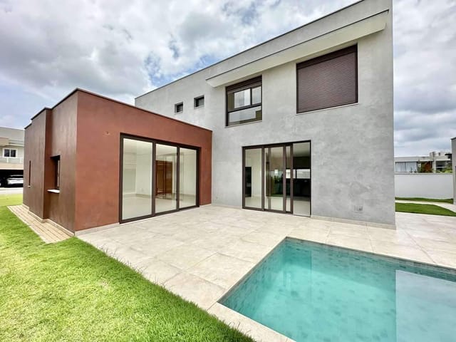 Foto do Sobrado - Sobrado para venda e locação, Granja Viana, Carapicuíba, SP - 4 Suítes, 4 Banheiros, 4 Vagas, 307m² de puro conforto | Eleve Imóveis