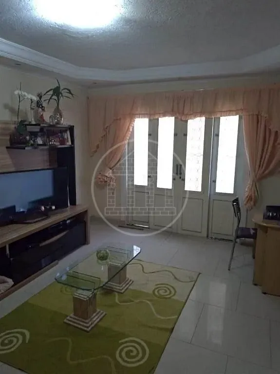 Sobrado, 3 quartos, 210 m² - Foto 1