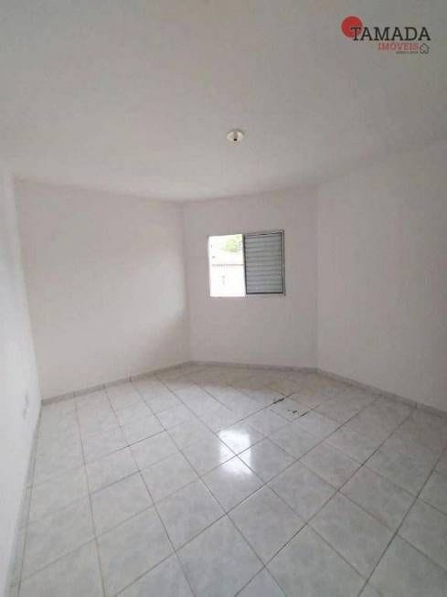 Sobrado com 70m² 2 quartos e 1 banheiro, para alugar, no bairro Itaquera em São Paulo