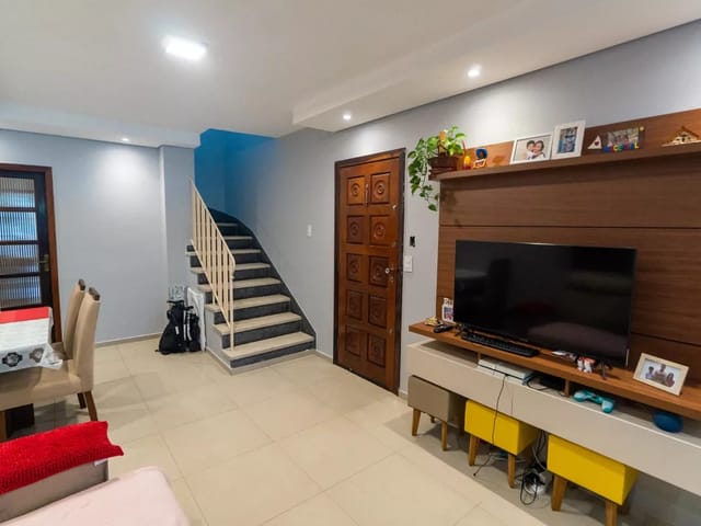 Foto do Sobrado - Sobrado para venda em Vila Santa Catarina com 3 quartos, sendo 1 suíte , 104m² | Lares e Andares Imóveis