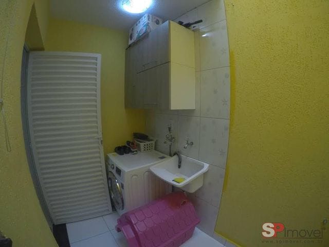 Sobrado com 80m² 2 quartos e 1 banheiro, para alugar, no bairro Vila Regina ( Zona Leste) em São Paulo