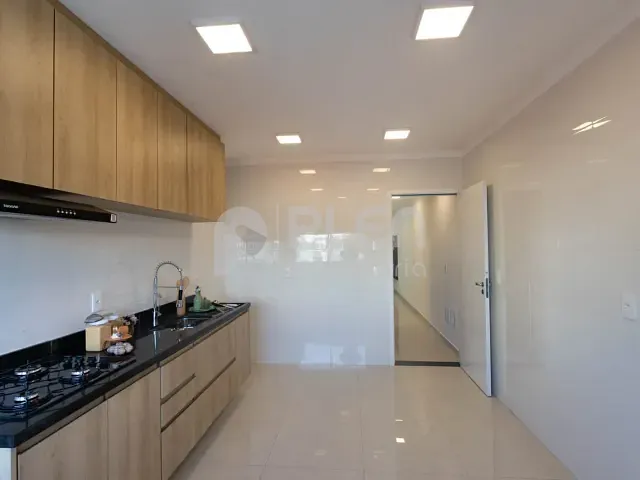 Sobrado com 140m² 3 quartos e 4 banheiros, para alugar, no bairro Vila Isolina Mazzei em São Paulo