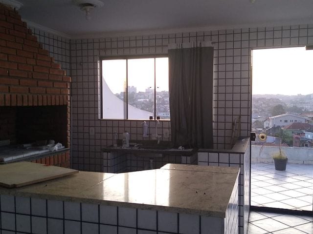 Sobrado com 220m² 3 quartos e 2 banheiros, à venda, no bairro Jardim Brasília (Zona Leste) em São Paulo