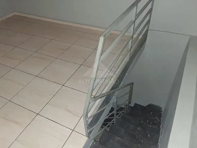 Sobrado com 140m² 3 quartos e 3 banheiros, à venda, no bairro Chácara Maria Francisca em Mauá