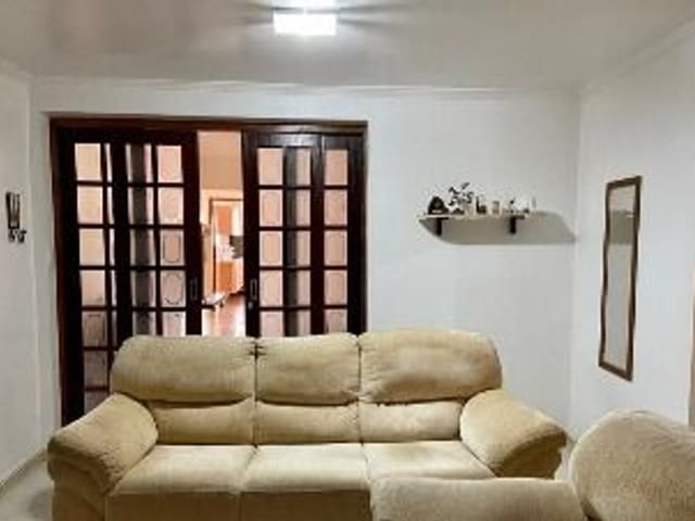 Sobrado com 209m² 4 quartos e 3 banheiros, à venda, no bairro Vila Osasco em Osasco