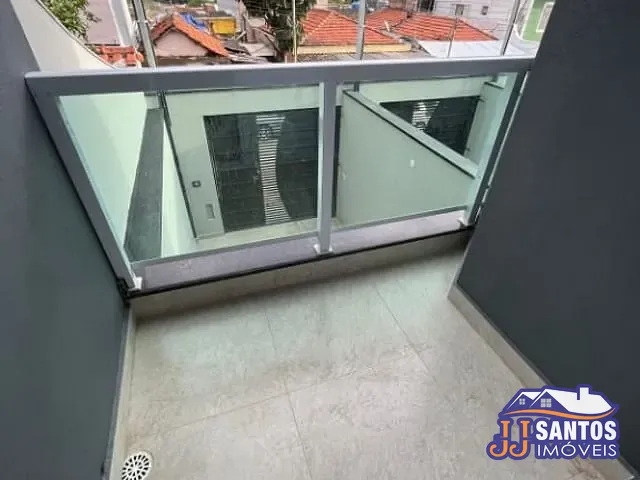 Sobrado com 100m² 3 quartos e 2 banheiros, à venda, no bairro Parque Tomas Saraiva em São Paulo