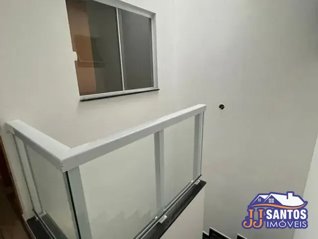 Sobrado com 100m² 3 quartos e 2 banheiros, à venda, no bairro Parque Tomas Saraiva em São Paulo