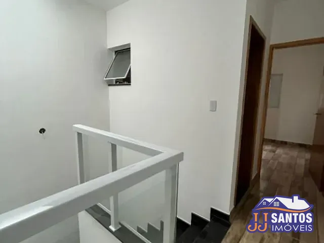 Sobrado com 100m² 3 quartos e 2 banheiros, à venda, no bairro Parque Tomas Saraiva em São Paulo