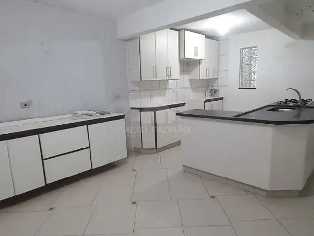Sobrado com 120m² 2 quartos e 3 banheiros, à venda, no bairro Parque das Américas em Mauá