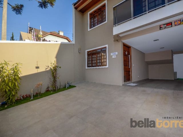 Sobrado com 108m² 2 quartos e 4 banheiros, à venda, no bairro Boa Vista em Curitiba