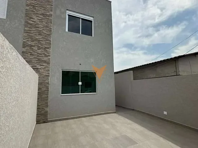 Sobrado com 150m² 3 quartos e 2 banheiros, à venda, no bairro Parque São George em Cotia