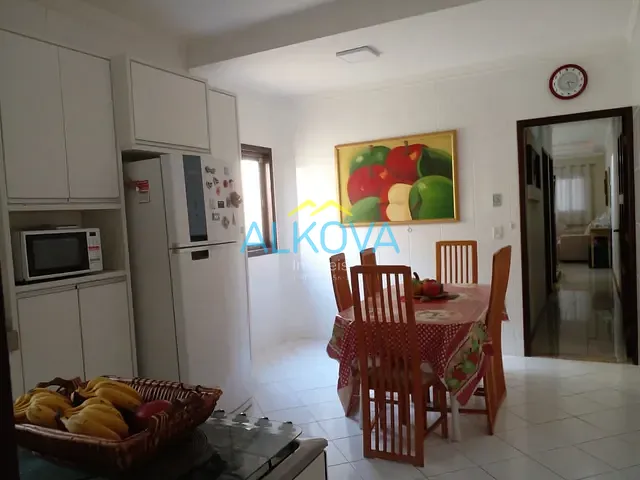 Sobrado com 125m² 4 quartos e 3 banheiros, à venda, no bairro Jardim das Indústrias em São José dos Campos