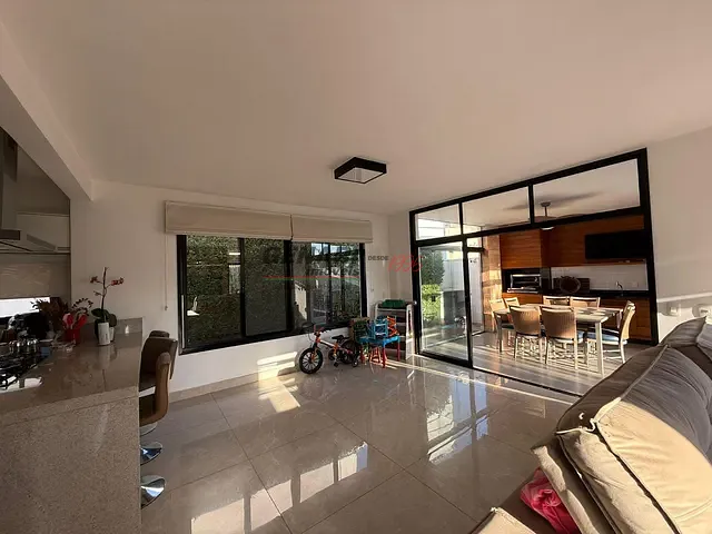 Sobrado com 308m² 3 quartos e 4 banheiros, à venda ou para alugar, no bairro Altos da Bela Vista em Indaiatuba