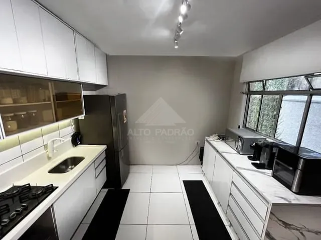 Sobrado com 131m² 4 quartos e 2 banheiros, à venda, no bairro Jardim Mauá em Mauá