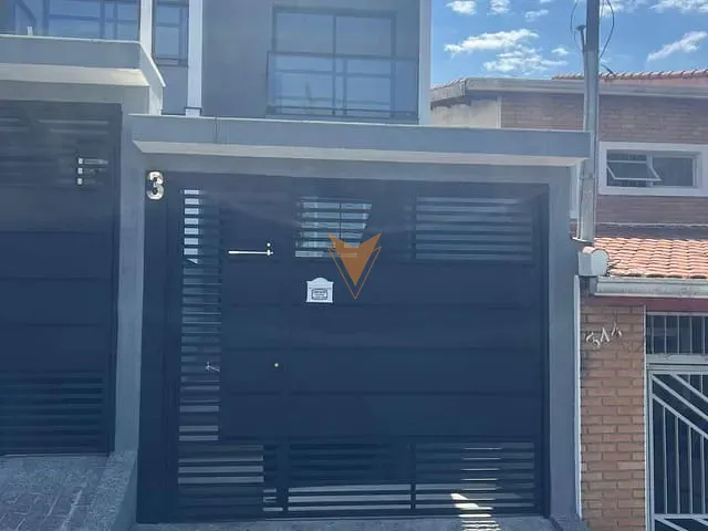 Sobrado com 215m² 3 quartos e 3 banheiros, à venda, no bairro Jardim das Flores em Osasco