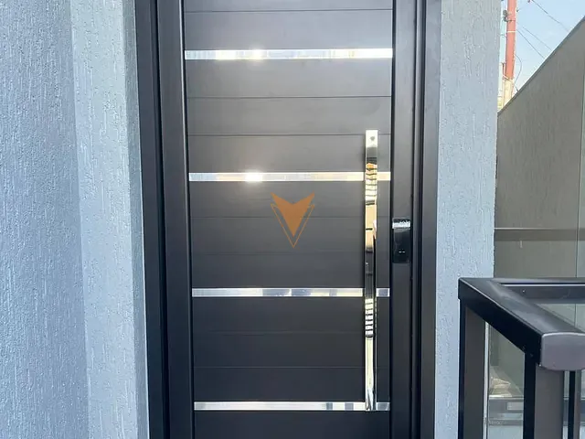 Sobrado com 215m² 3 quartos e 3 banheiros, à venda, no bairro Jardim das Flores em Osasco