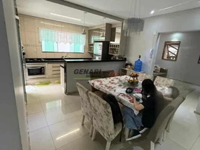 Sobrado com 150m² 3 quartos e 3 banheiros, à venda, no bairro Jardim Colonial em Indaiatuba