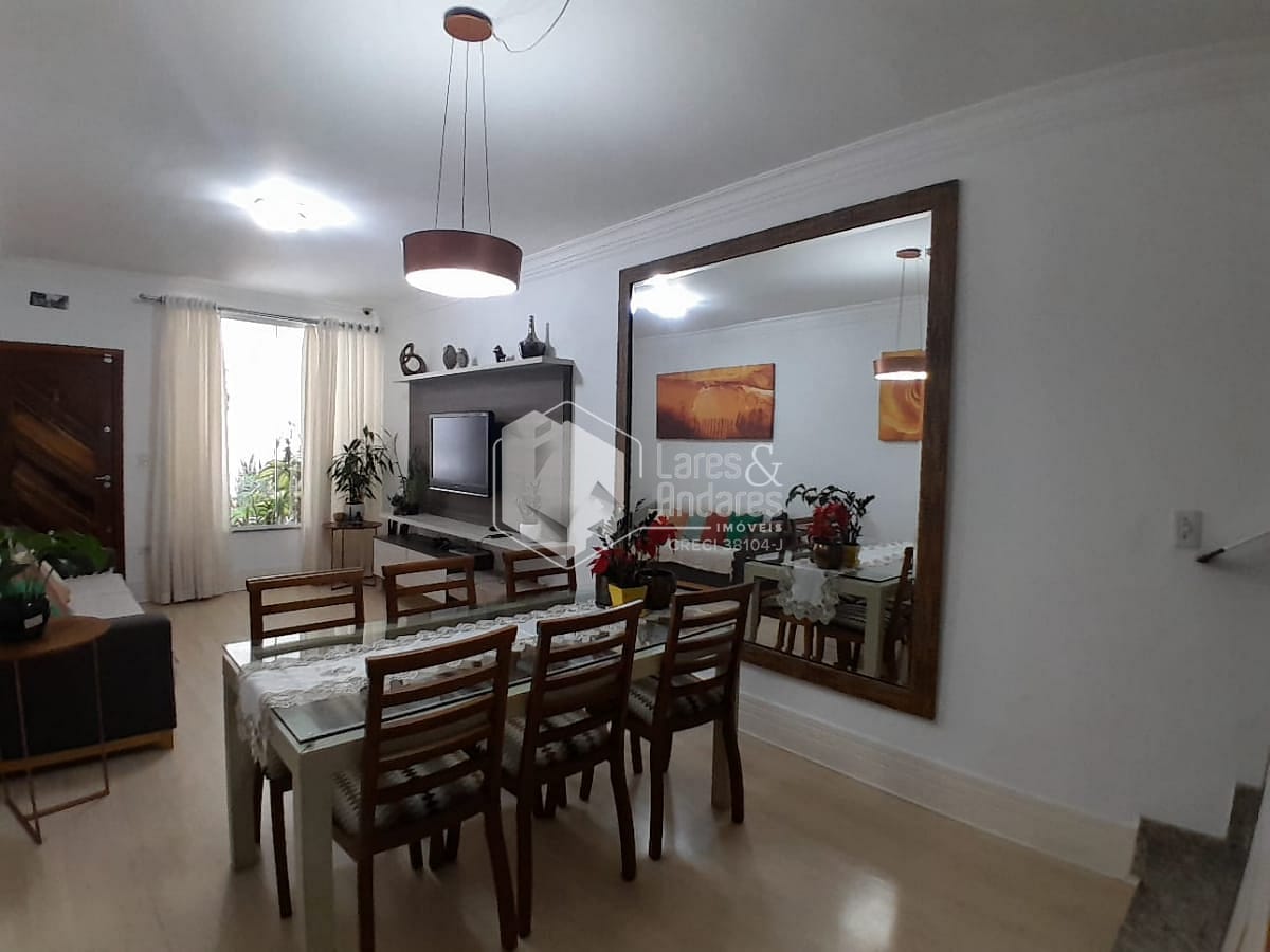 Sobrado, 3 quartos, 122 m² - Foto 1