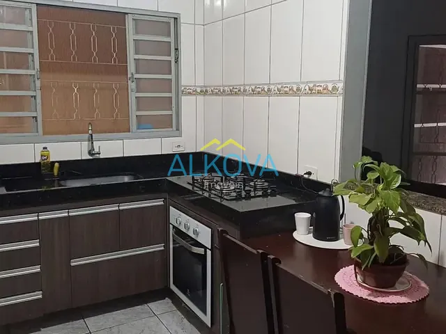 Sobrado com 150m² 3 quartos e 2 banheiros, à venda, no bairro Residencial Dom Bosco em São José dos Campos