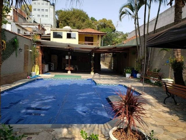 Sobrado com 439m² 7 quartos e 3 banheiros, à venda, no bairro Vila Bela em São Paulo