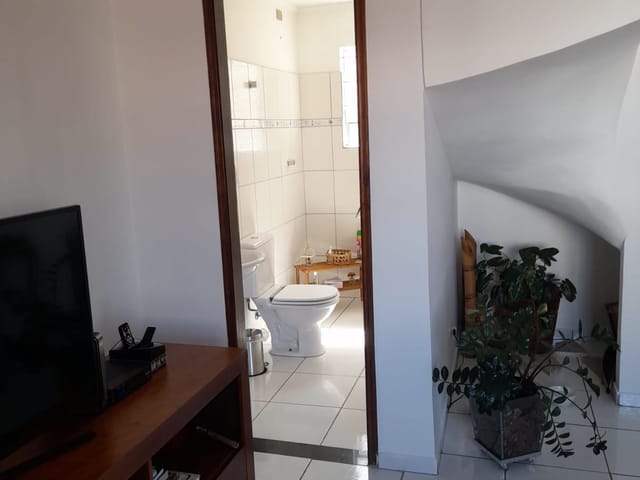 Sobrado com 160m² 3 quartos e 1 banheiro, à venda, no bairro Vila Campo Grande em São Paulo