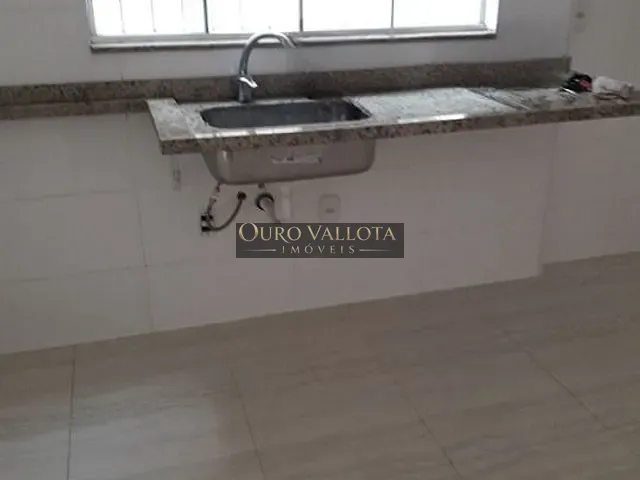 Sobrado 3 quartos e 3 banheiros, à venda, no bairro Parque Sevilha em São Paulo