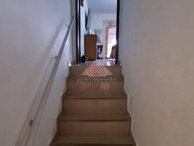 Sobrado com 223m² 2 quartos e 1 banheiro, à venda, no bairro Jardim Zaira em Mauá