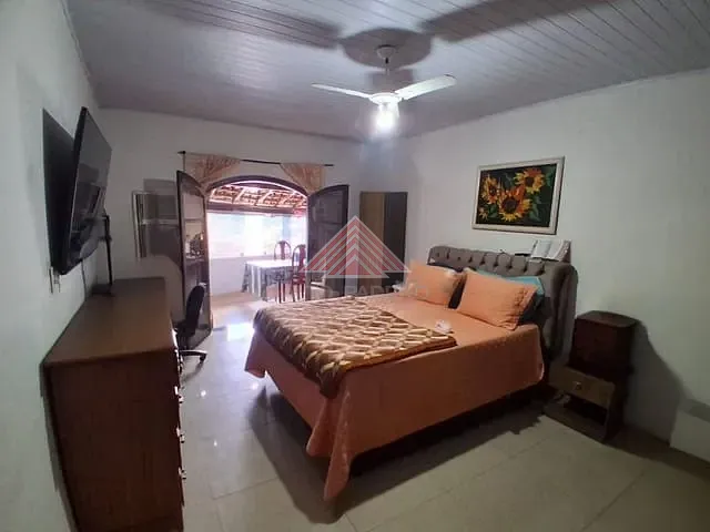 Sobrado com 223m² 2 quartos e 1 banheiro, à venda, no bairro Jardim Zaira em Mauá