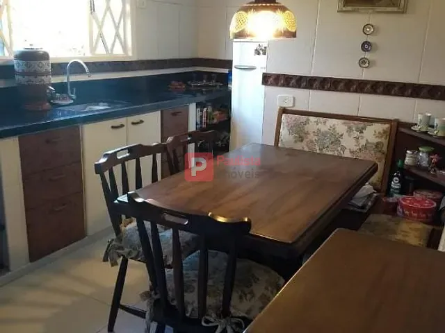 Sobrado com 160m² 3 quartos e 4 banheiros, à venda, no bairro Jardim Petrópolis em São Paulo