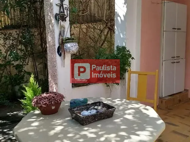 Sobrado com 160m² 3 quartos e 4 banheiros, à venda, no bairro Jardim Petrópolis em São Paulo