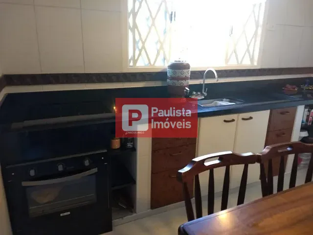 Sobrado com 160m² 3 quartos e 4 banheiros, à venda, no bairro Jardim Petrópolis em São Paulo