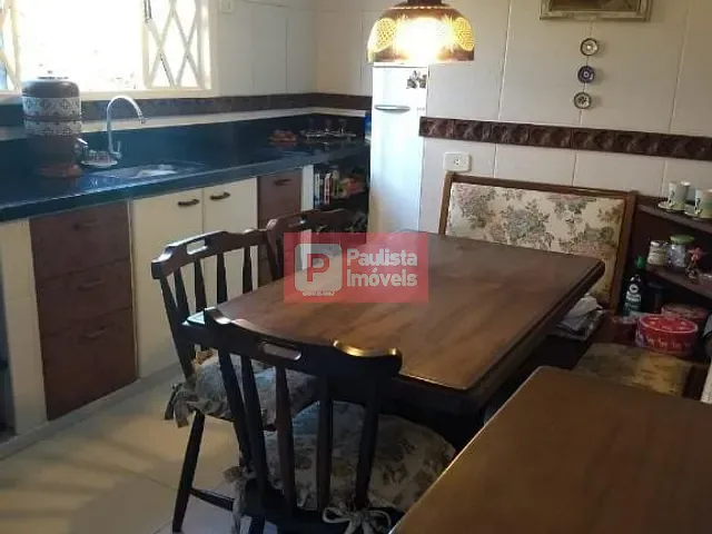Sobrado com 160m² 3 quartos e 4 banheiros, à venda, no bairro Jardim Petrópolis em São Paulo