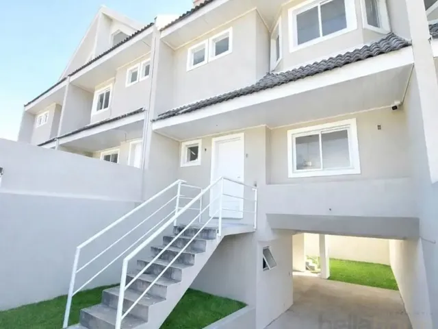 Sobrado com 105m² 3 quartos e 3 banheiros, à venda, no bairro Uberaba em Curitiba